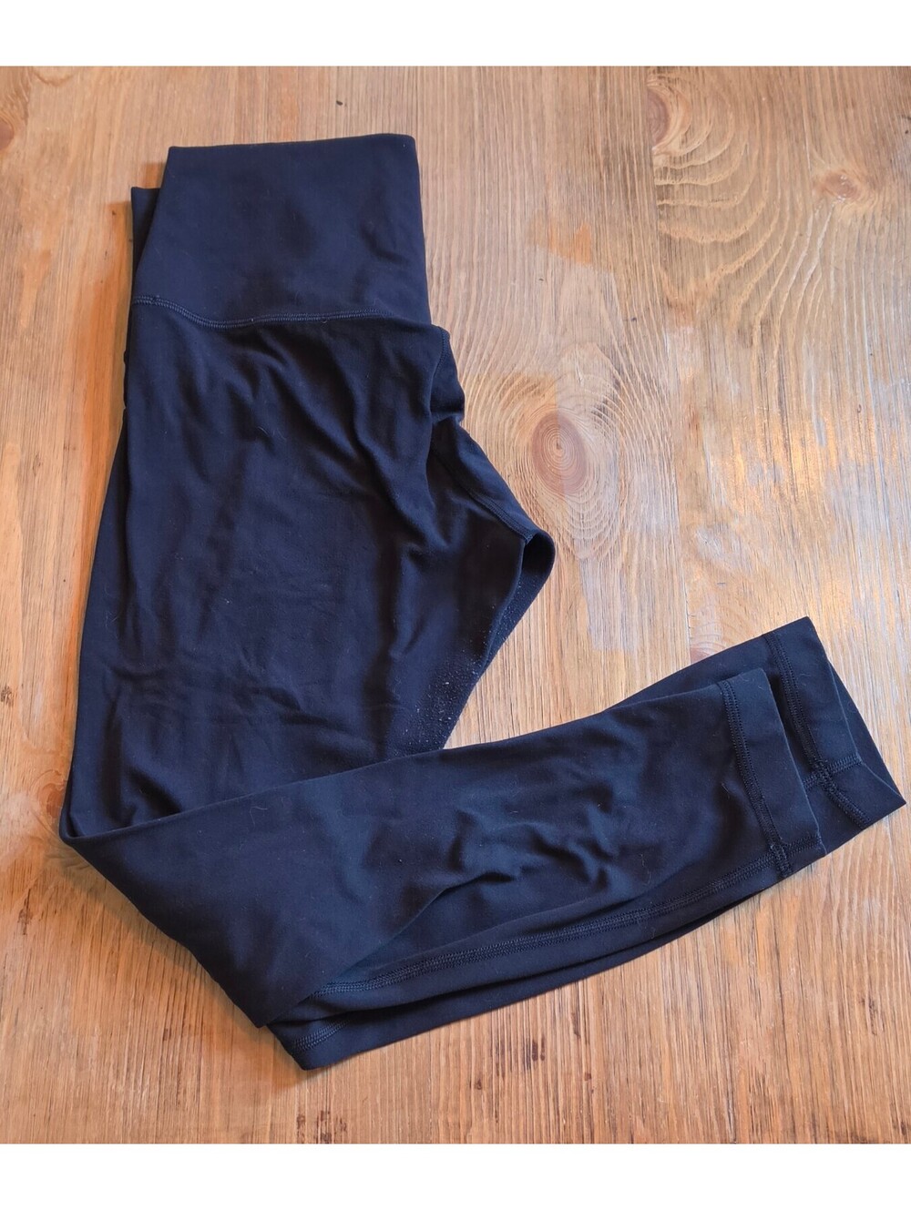 Lululemon Black High Rise 7/8 Leggings Women’s No Size Tag 25” Inseam